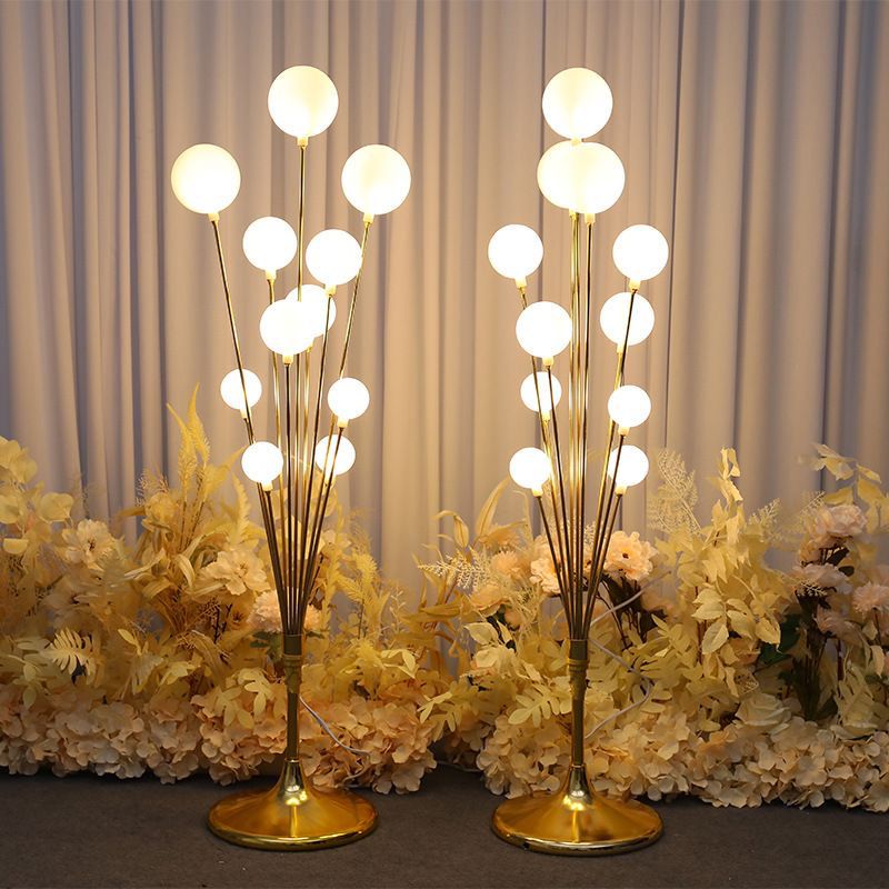 Lámpara de Pie Led con Diseño de Esferas Circulares - Altura 150 cm con Base Metálica Dorada